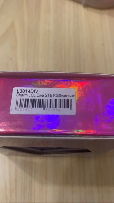 Кулон LOL surprise