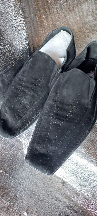 Продам мужскую обувь