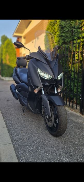 Vand Yamaha X max 300 an 2018 ca nou