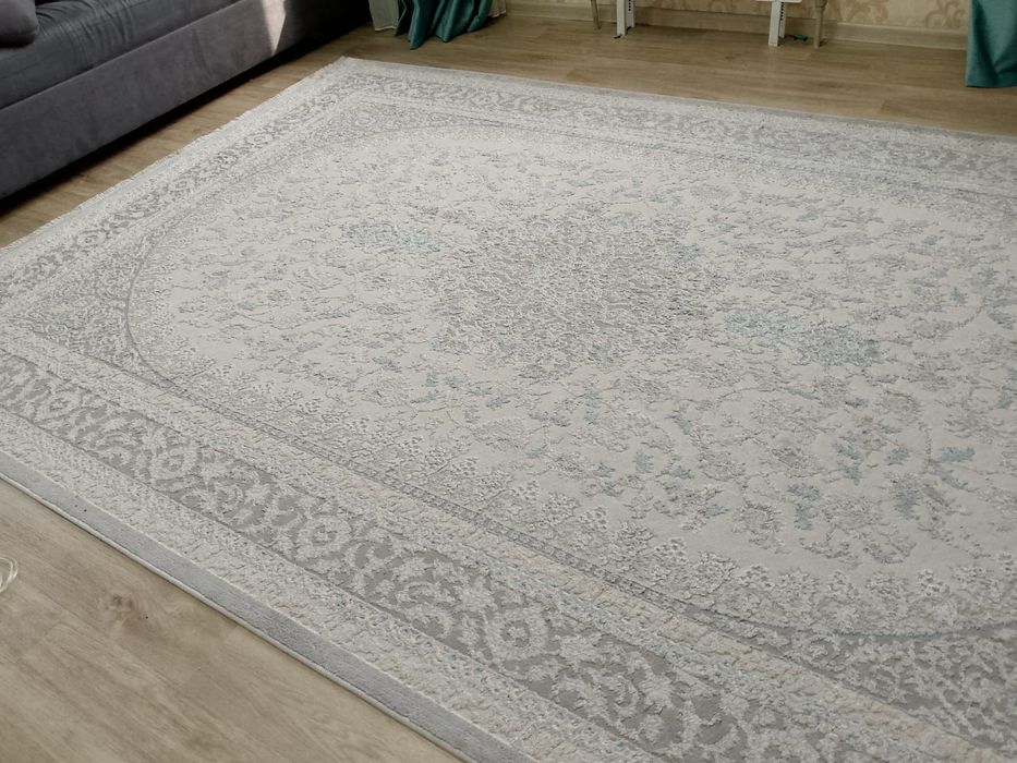 Ковёр (Турция) размером 2/3