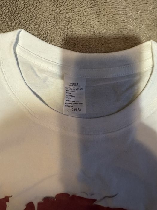 Футболка Levis….