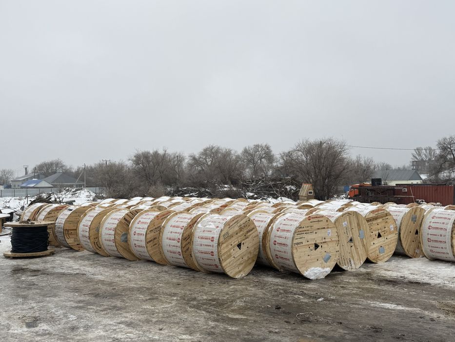 СИП,Изоляторы большой обьем