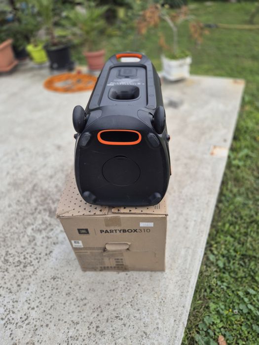 JBL 310 party box