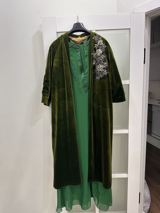 Национальные шапаны, пальто