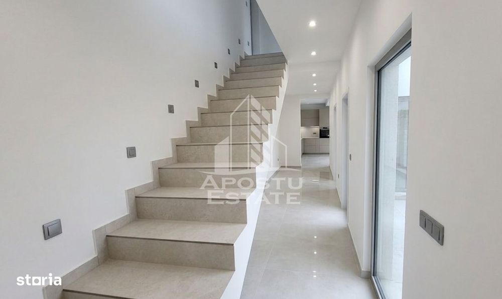 Duplex nou si modern,4 camere2,bai,la cheie Giarmata