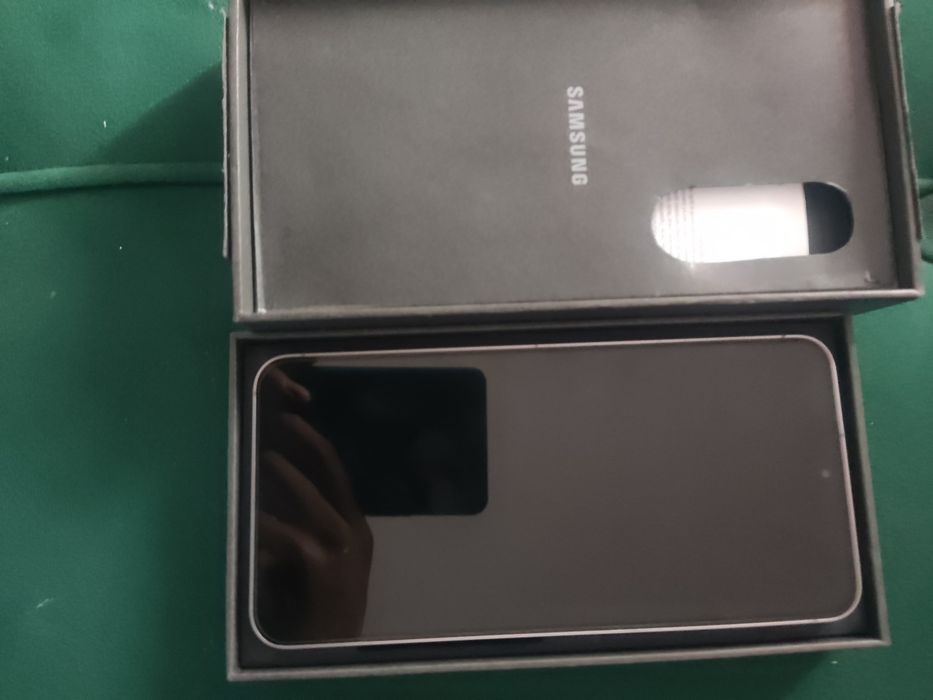 Продам Galaxy S25