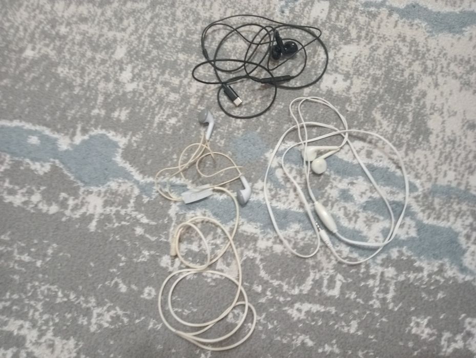 Наушники проводные