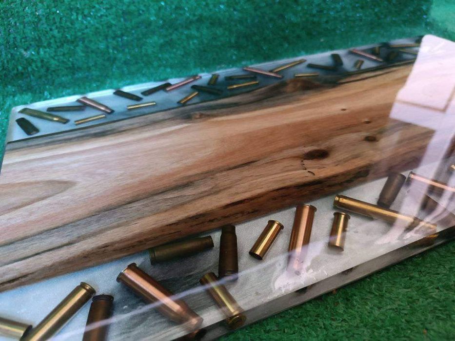 Дъска за мезета от смола