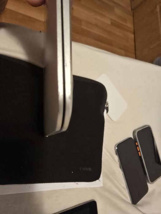 MacBook 12 (2017) Gold/Space Gray – Intel i7 / 16GB RAM / Impecabil