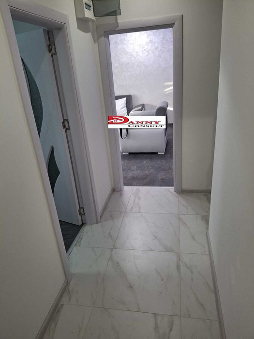 Тристаен, ремонтиран апартамент за продажба - гр. Павликени