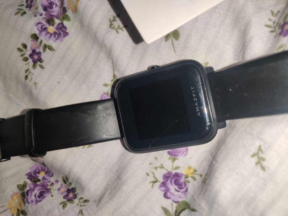 Смарт часы Amazfit BIP watch