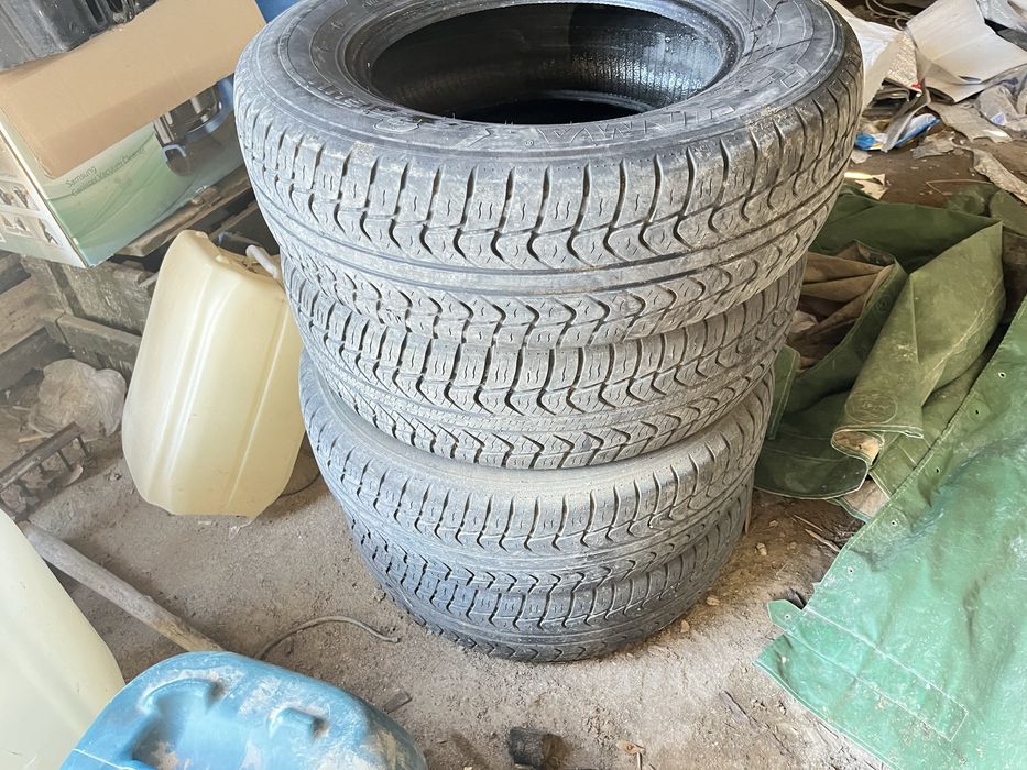 Шина б/у хорошем состояние