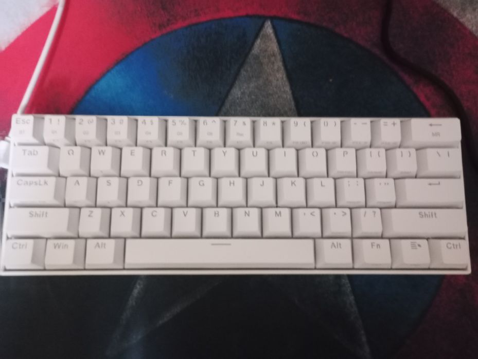 Механична гейминг клавиятура redragon k530