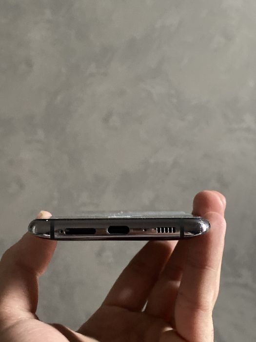 Samsung Galaxy A80