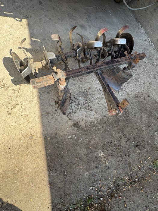 Vand motocultor Loncin diesel, complet echipat cu accesorii.