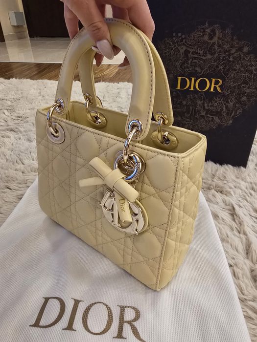 Налична чанта Lady Dior
