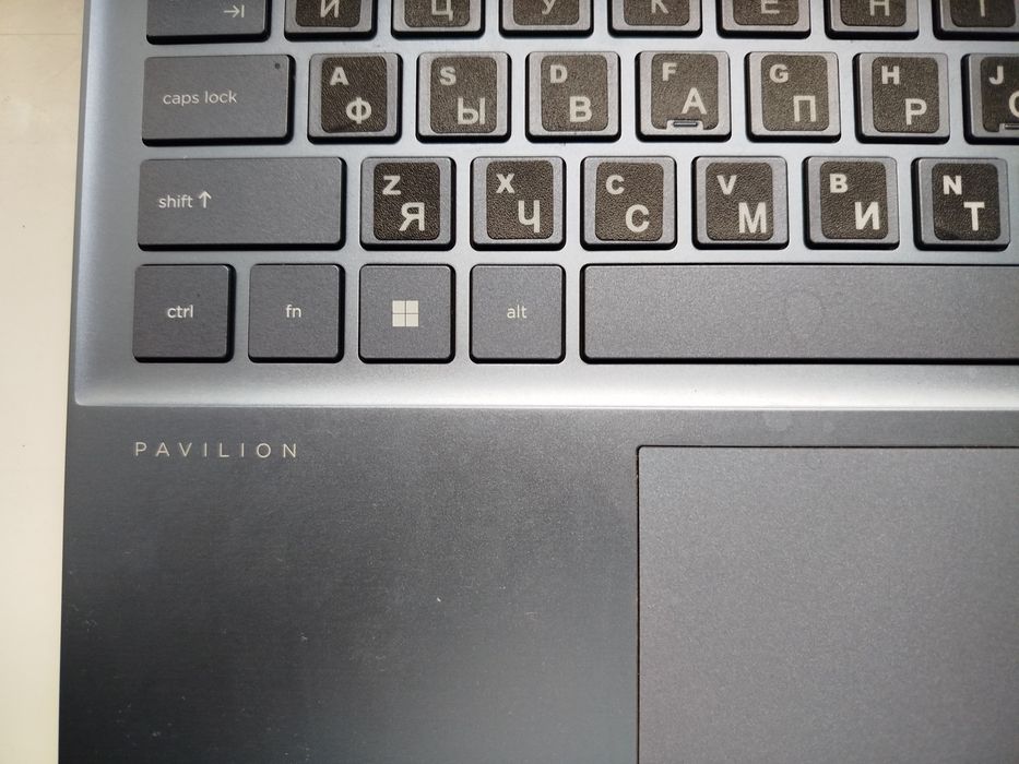 Продаю свой ноутбук HP PAVILION