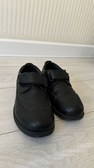 Туфли в школу от glassman