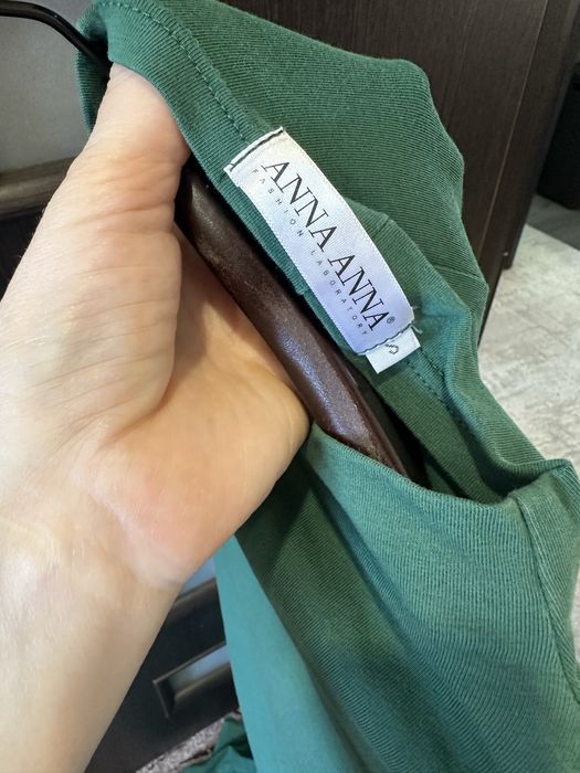 Продам платье бренда Ana Ana