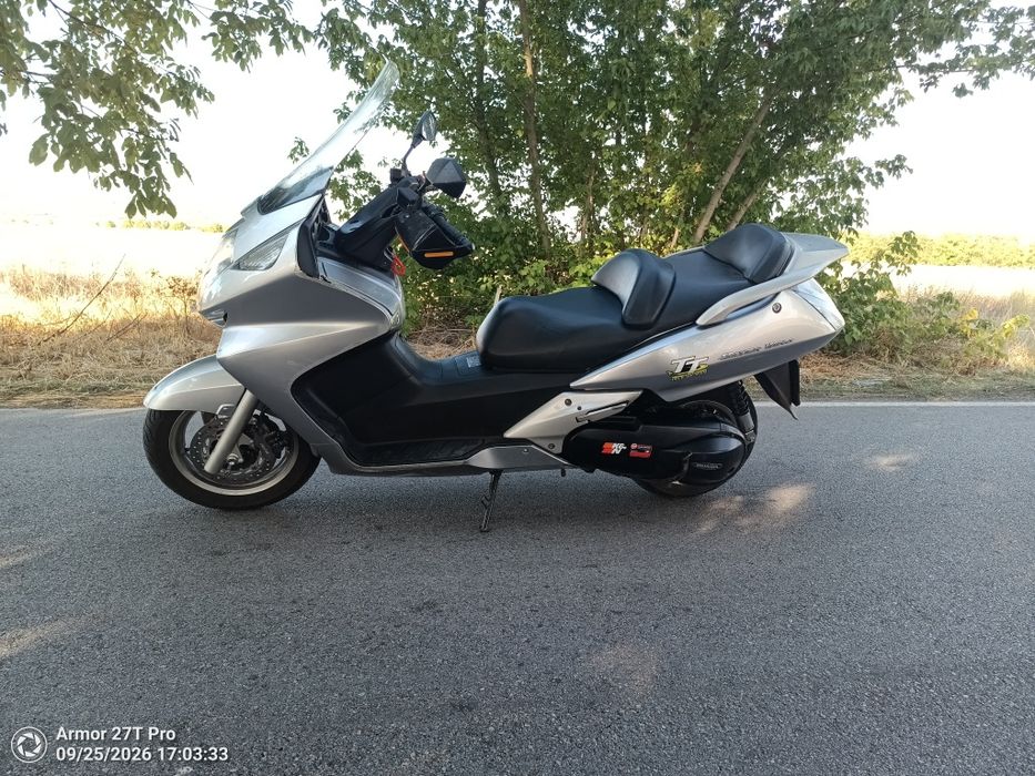 Honda silver wing 600