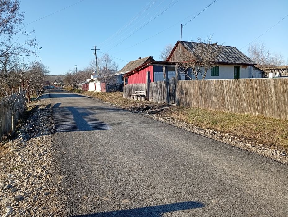 De vânzare !!! Teren 5000mp / Intravilan / Sat Groși / Com.Brusturi