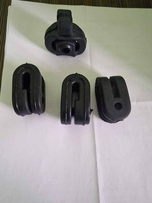 гумени тампони за ауспух на Renault Kangoo, Clio, Laguna и Twingo
