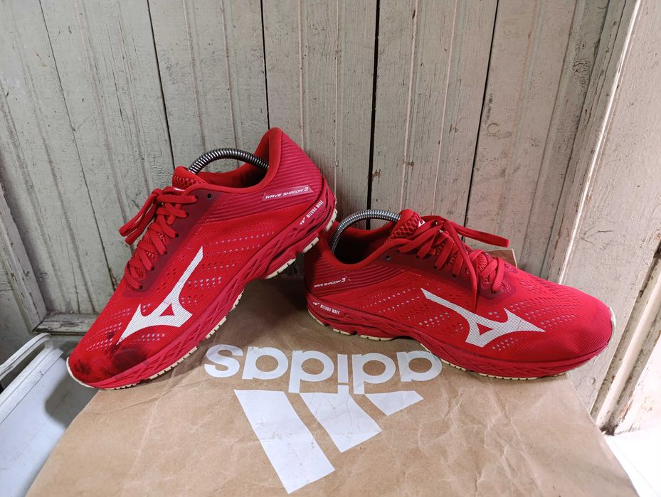 ''Mizuno Wave Shadow 3''оригинални мъжки маратонки 43 номер