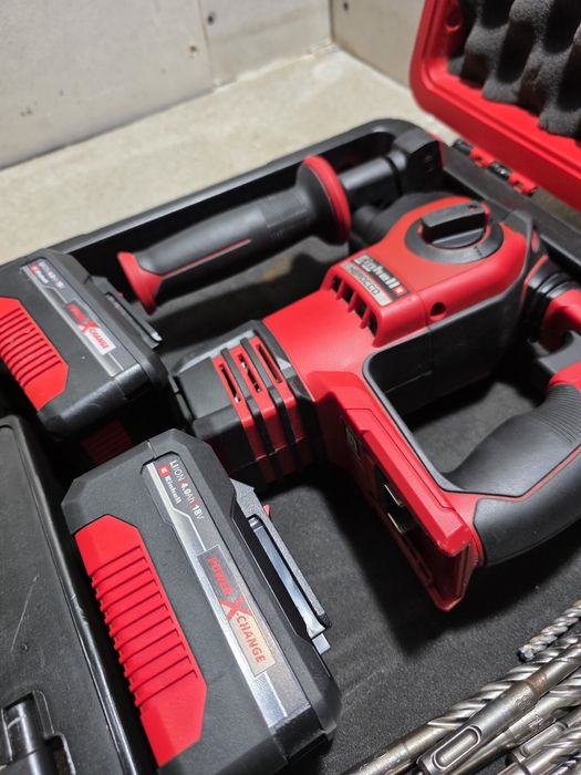 Vând rotopercutor einhell