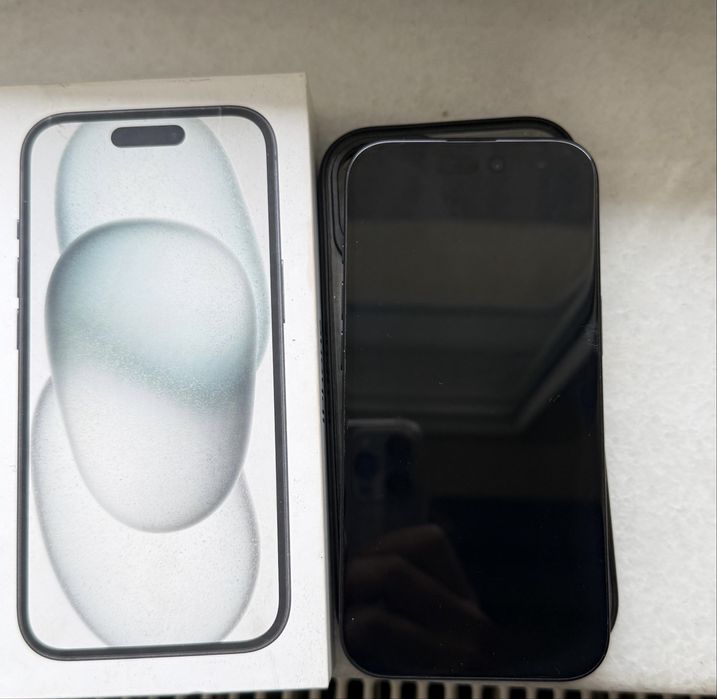 iPhone 15 126gb sanatate 86%