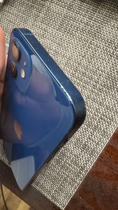 Iphone 12 64gb 75% baterry