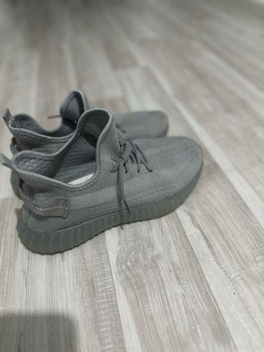 Кросовки изи 39 размер