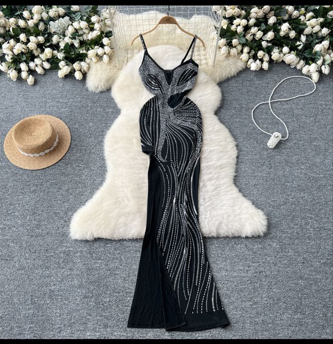 Продаю платье новое