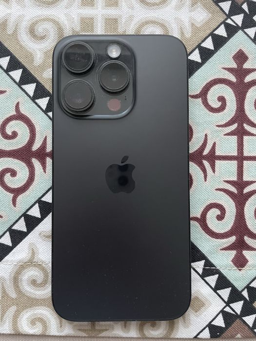 Iphone 15 pro 128 гб в отличном состоянии