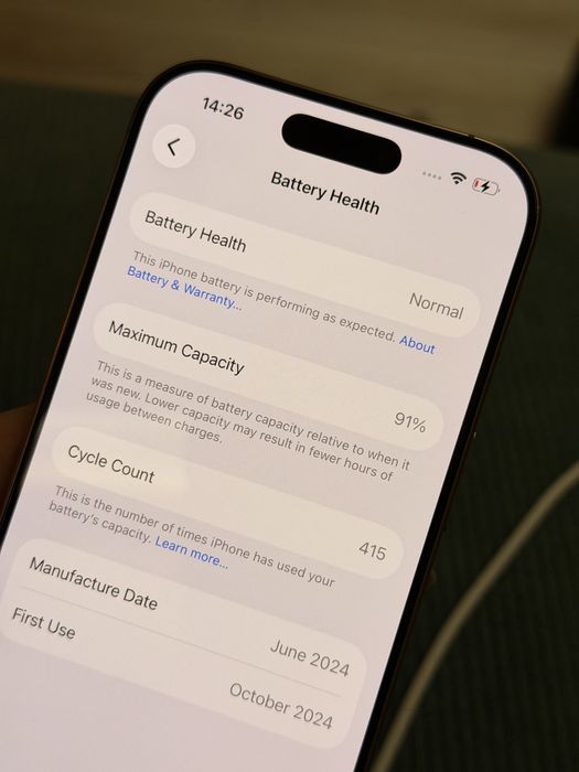 iPhone 16 Pro 128GB Desert Titanium - Отлично състояние