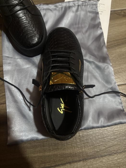 Мъжки обувки Guiseppe Zanotti 41 номер