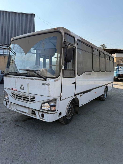ISUZU SAZ HC40 автобус