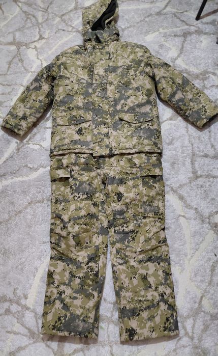 Бушлат ватник шалбарымен сатылады.