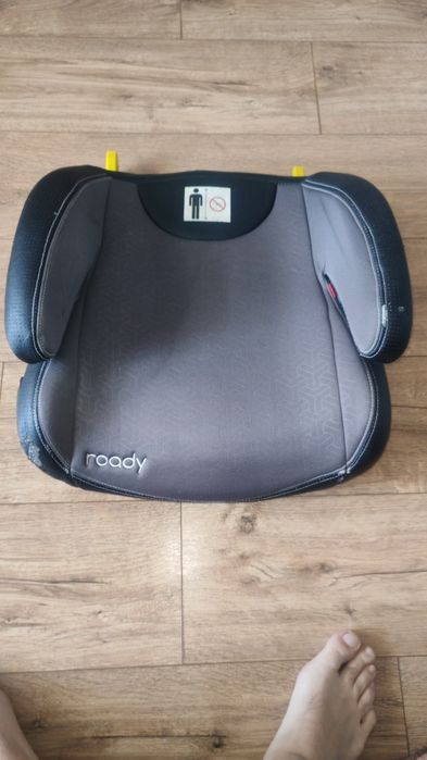 Inaltator auto pentru copii cu prindere isofix