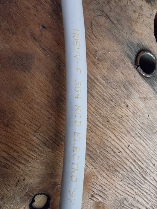 Cablu H05YY-F 3G4,Ghilotina prof 26cm, masina impact nivela laser