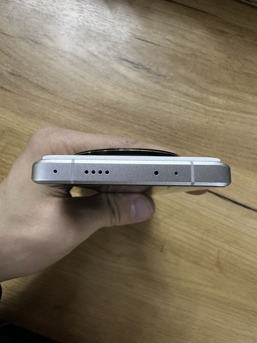 Ideal Xiaomi 13 Ultra 12/512GB (china)