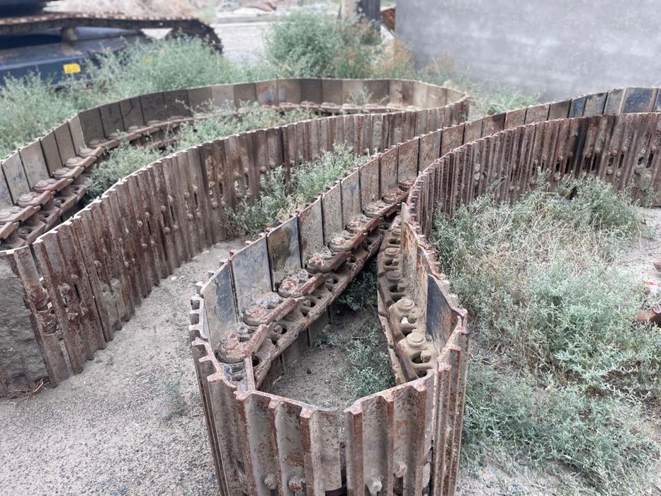 Запчасти на Камацо 220