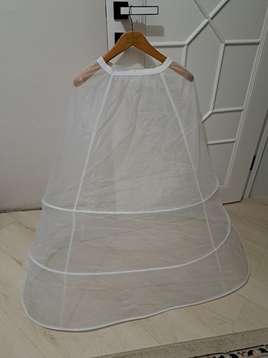 Платье свадебное