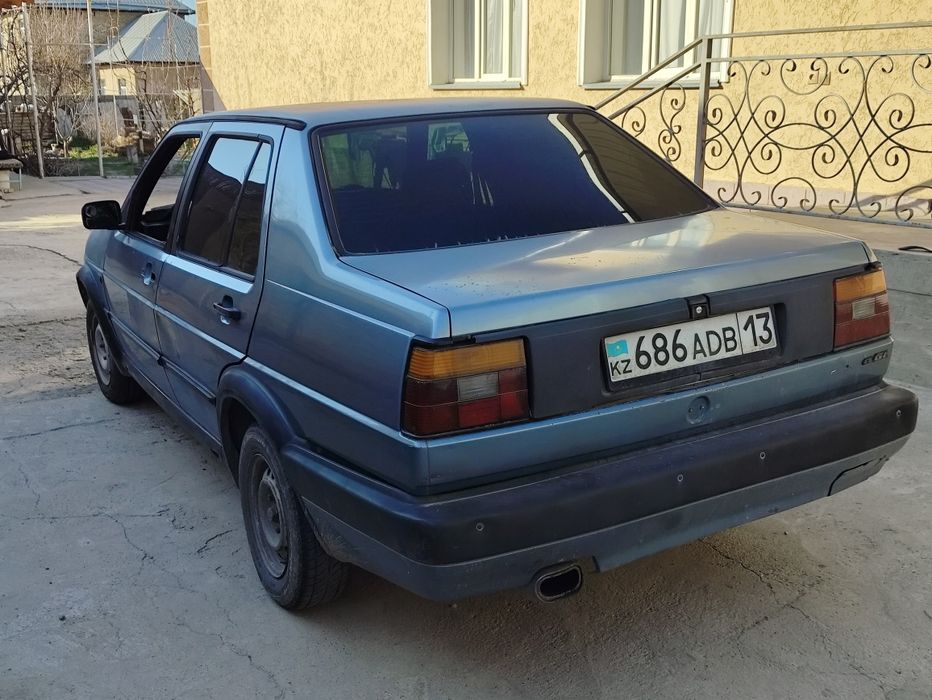 Volkswagen jetta 1990 г.в  1.8