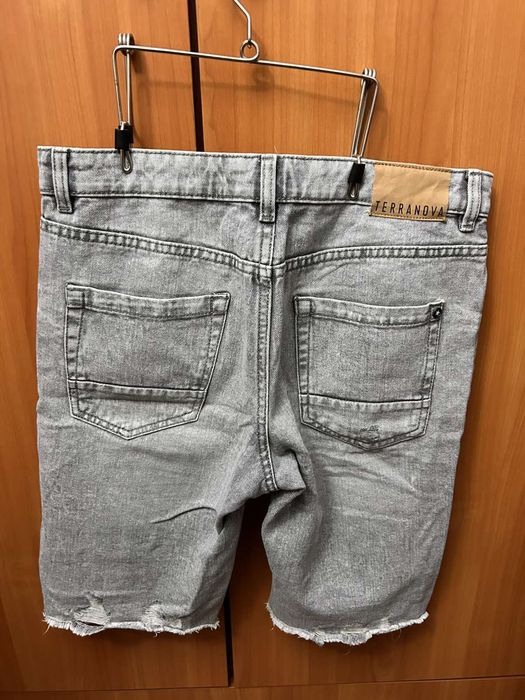 Къси дънкови панталони