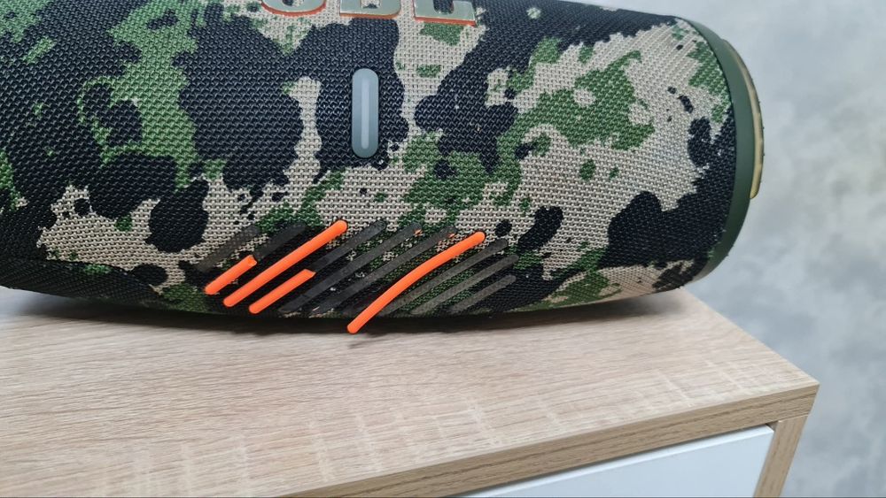 Продавам Оригинален JBL XTREME 3