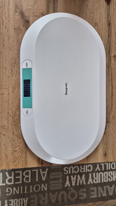 Бебешка везна до 20кг