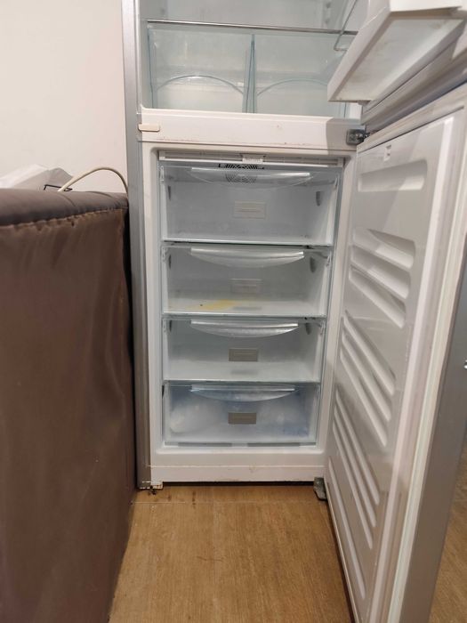 Хладилник Либхер