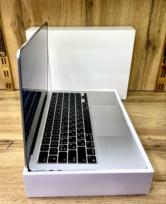 MacBook Air M2 8/256 ( Макбук - Ноутбук )
