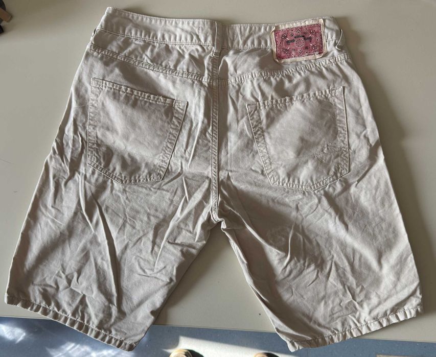 Продавам DSQ2 дънки и къси панталонки