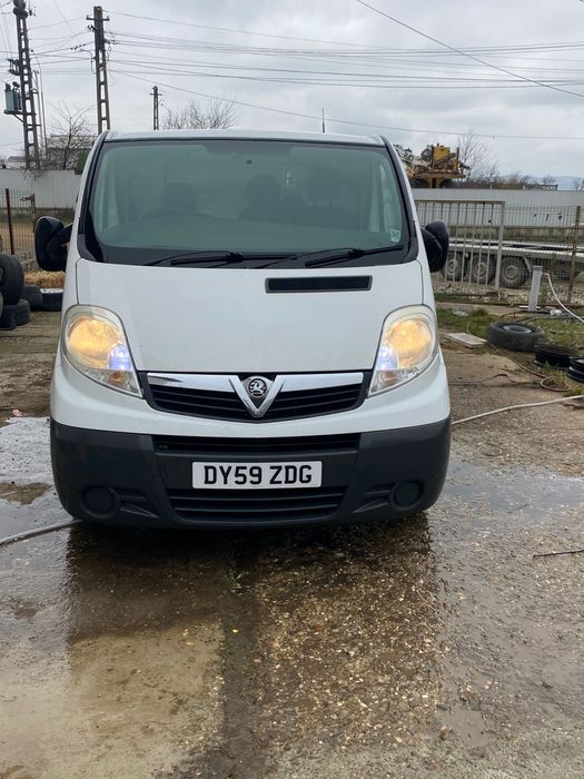 Opel vivaro 2010 2.0 volan dreapta